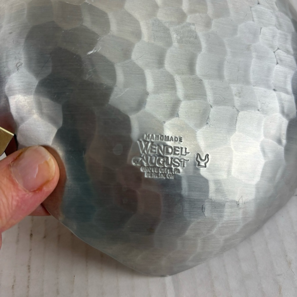 Wendel August Forge Heart-Shaped aluminum trinket dish with Engraving-LOVE - Picture 10 of 12